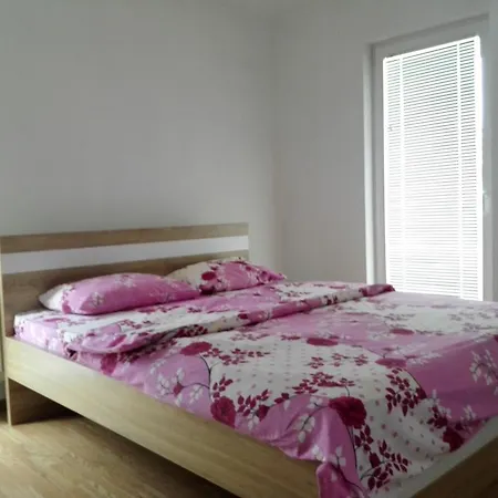 Vacation House Hum Vikendica *