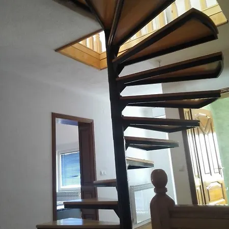 Vacation House Hum Vikendica