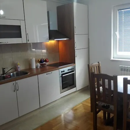 Vacation House Hum Vikendica *